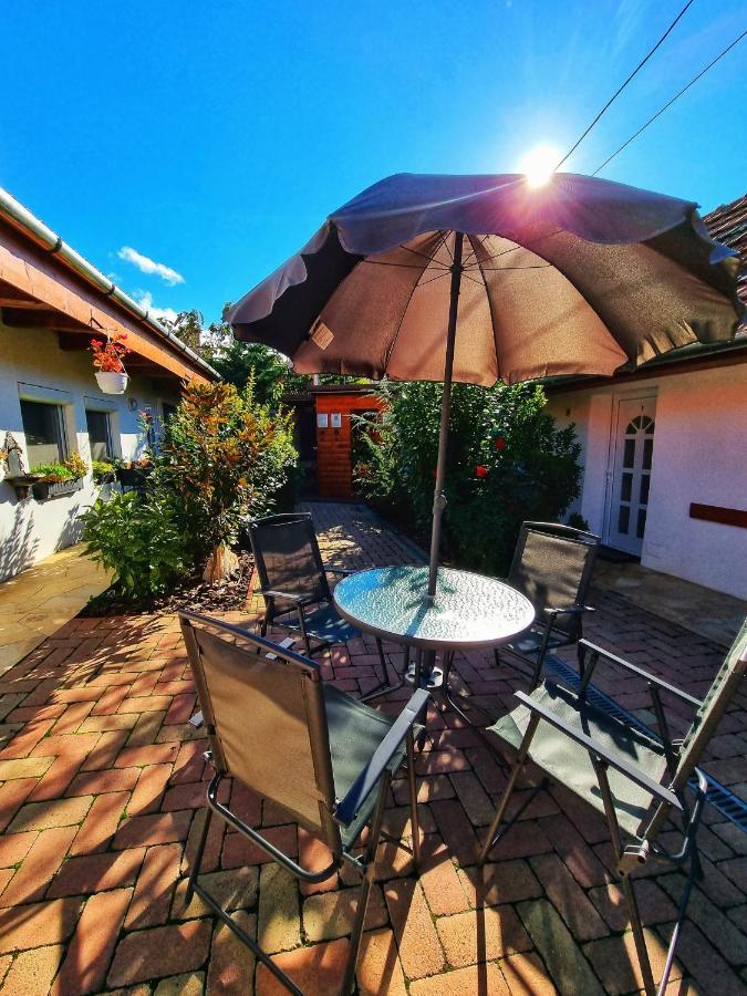 דירות Gyöngyös Gyongy Apartmanhazak מראה חיצוני תמונה